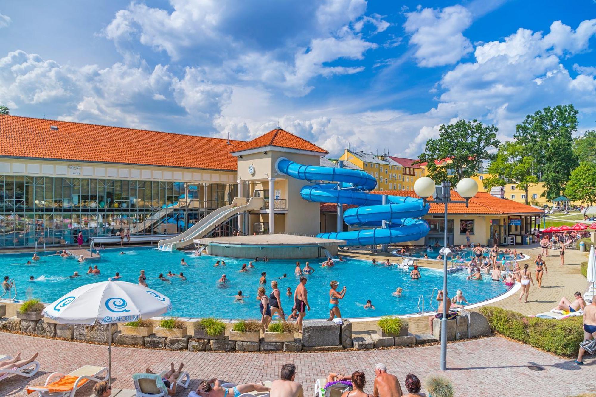 Hotel Three Lilies Inkl Aquaforum Frantiskovy Lazne Exterior photo