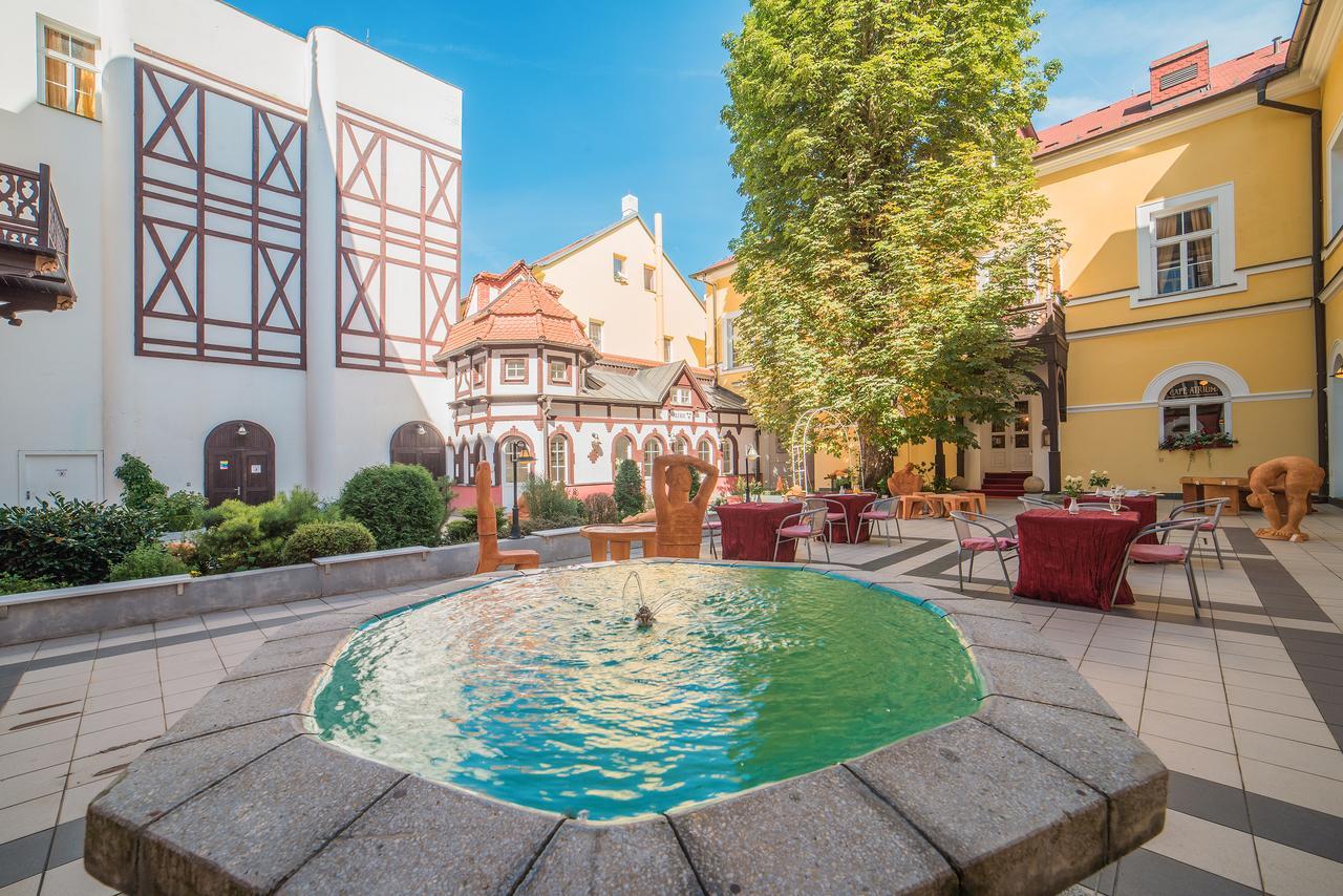Hotel Three Lilies Inkl Aquaforum Frantiskovy Lazne Exterior photo